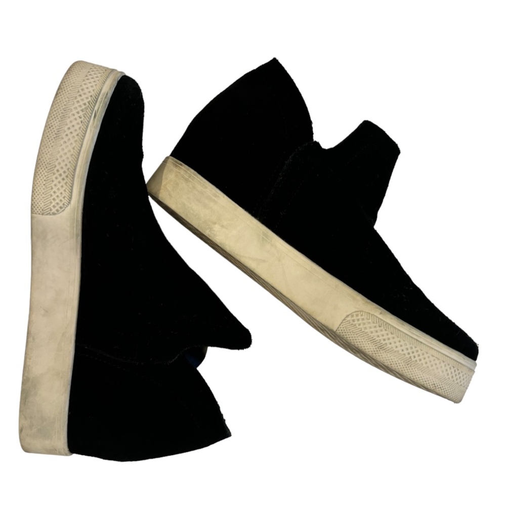 Steve Madden Black Sneakers